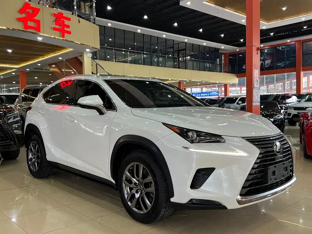 Lexus NX 300 AWD F Sport 2017