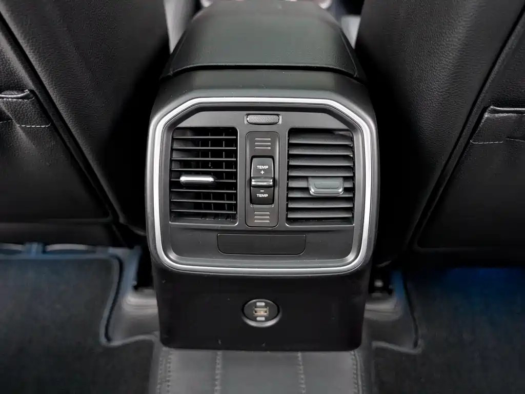 Macan 2.0T 2017 Model