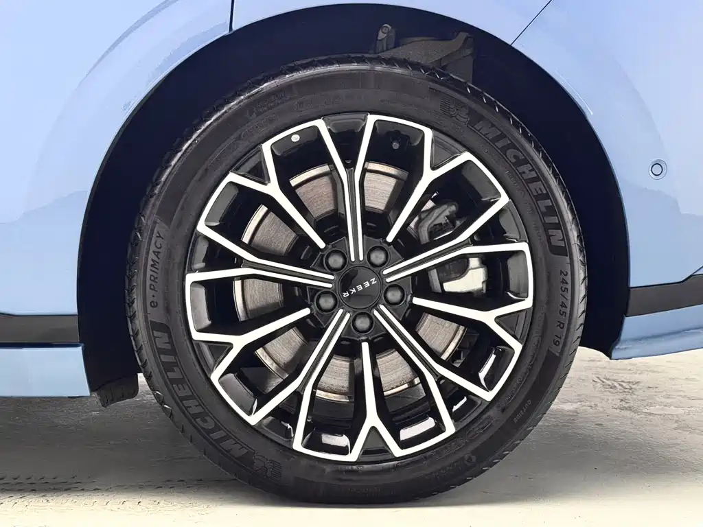 Zeekr 007 GT 2025 AWD Smart Drive 75kWh