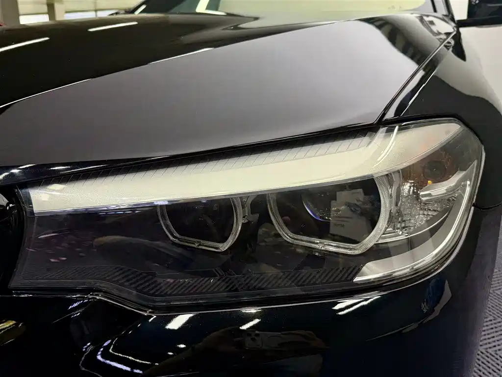 BMW 5 Series (Import) 2018 525i M Sport Package