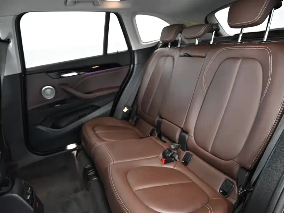 BMW X1 2022 sDrive25Li Leading Edition