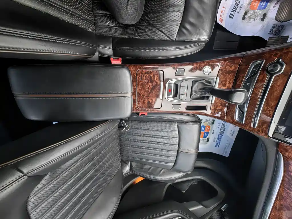 Dongfeng A9 2016 1.8T Prestige Edition