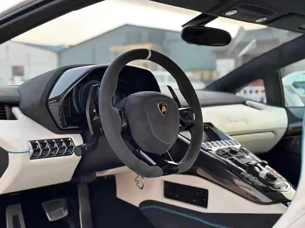 Aventador 2011 LP 700-4