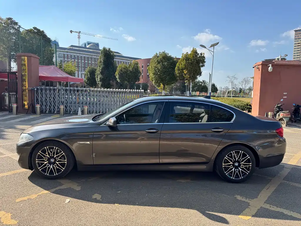 BMW 5 Series 2012 535Li Luxury
