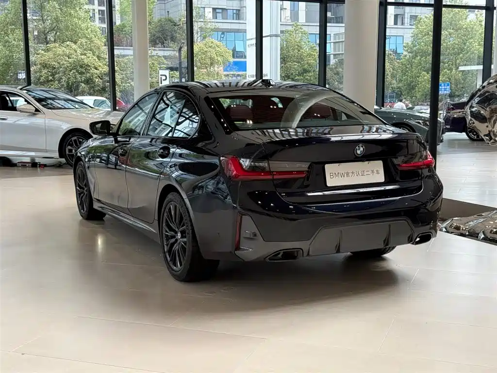 BMW 3 Series 2024 325i M Sport Night Edition
