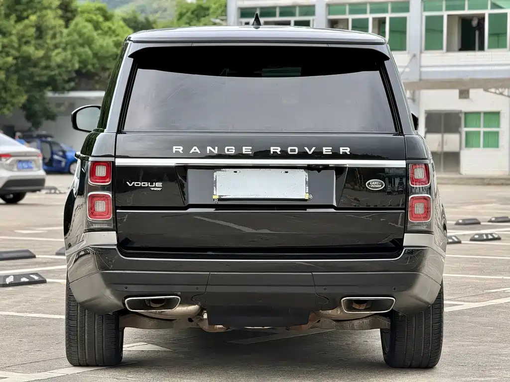 Range Rover 2022 3.0 L6 400PS Autobiography LWB Classic Edition