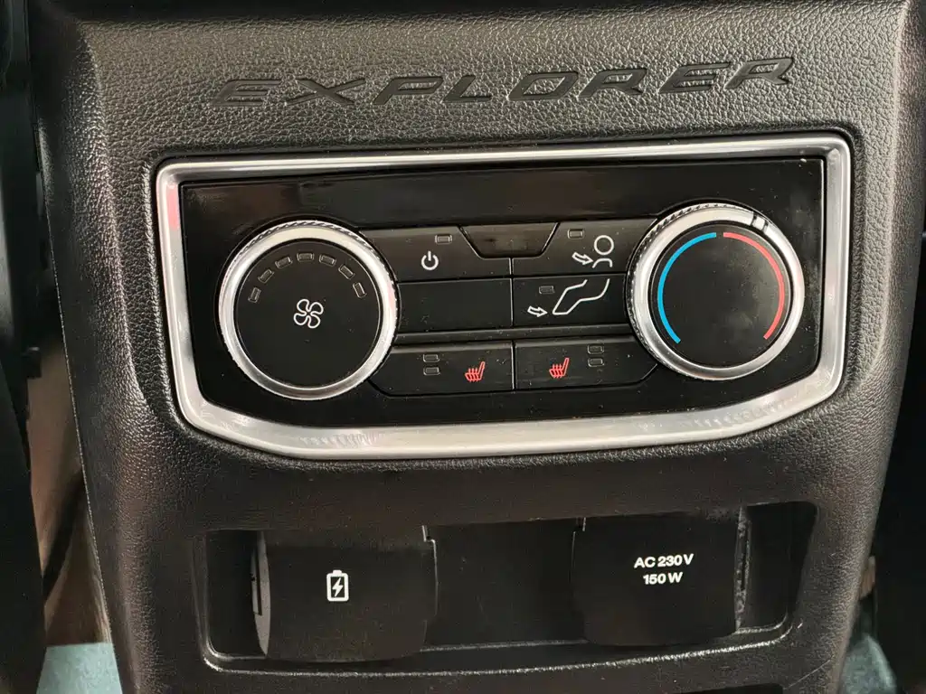 Ford Explorer 2020 EcoBoost 285 AWD Titanium Edition 6-Seater