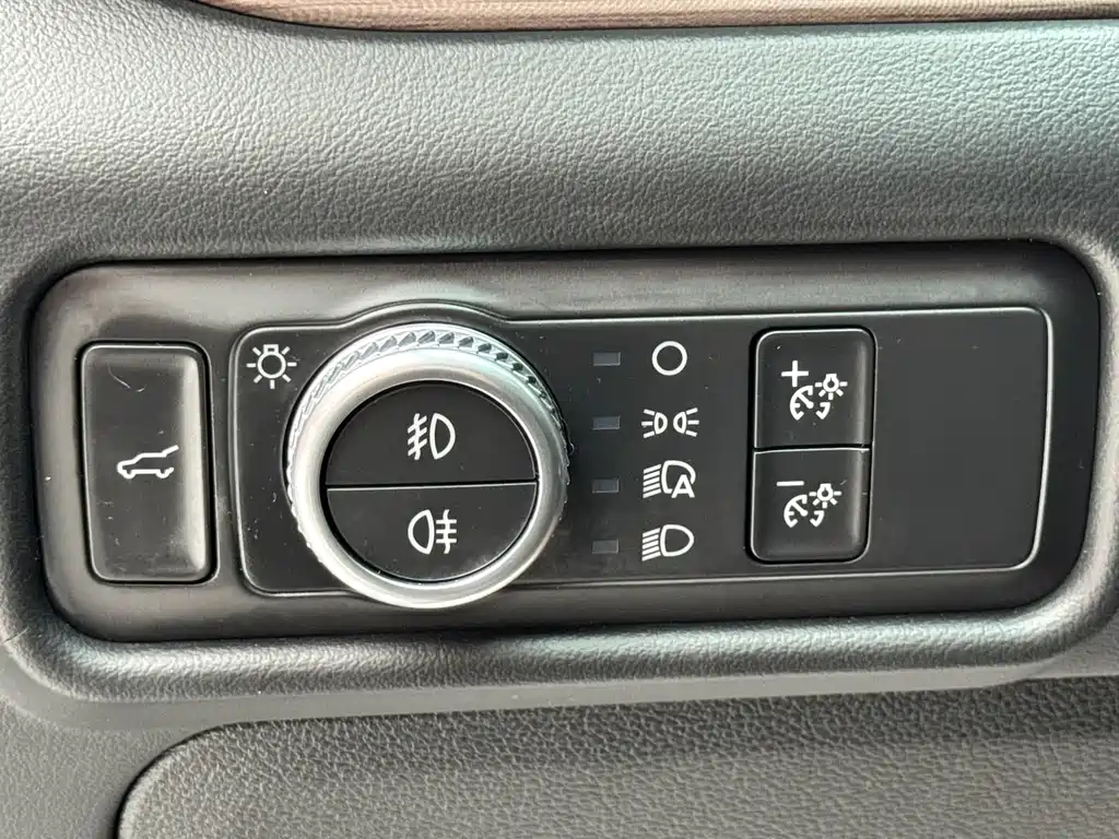 Ford Explorer 2020 EcoBoost 285 AWD Titanium Edition 6-Seater