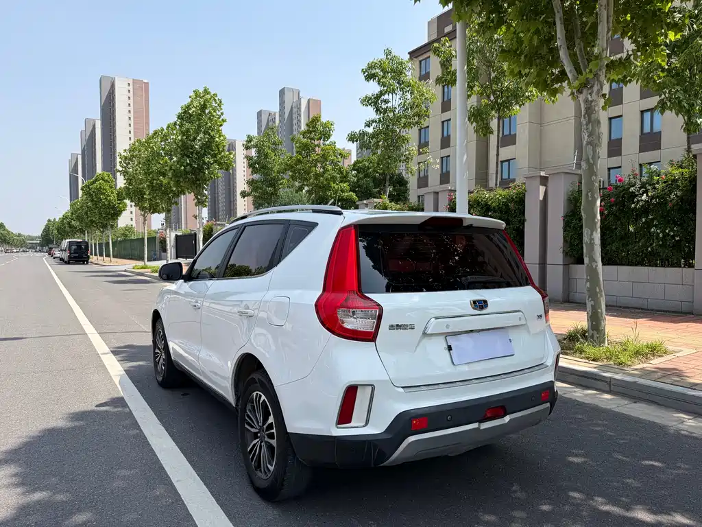 Geely Vision X6 2016 1.3T CVT Luxury