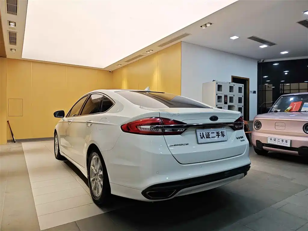 Ford Mondeo 2017 EcoBoost 180 Fashion