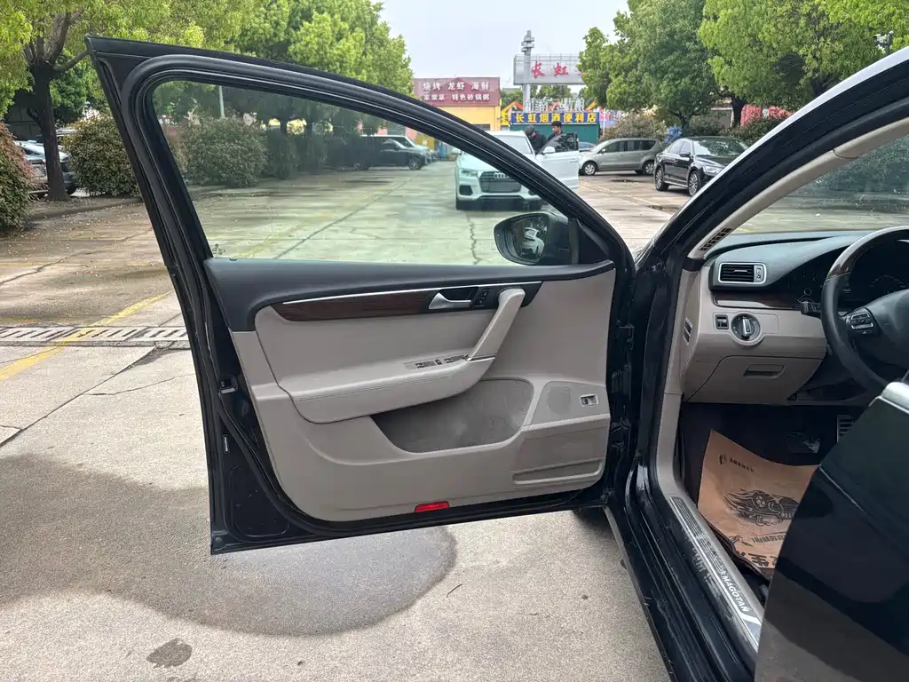 Magotan 2015 Facelift 1.8TSI Prestige