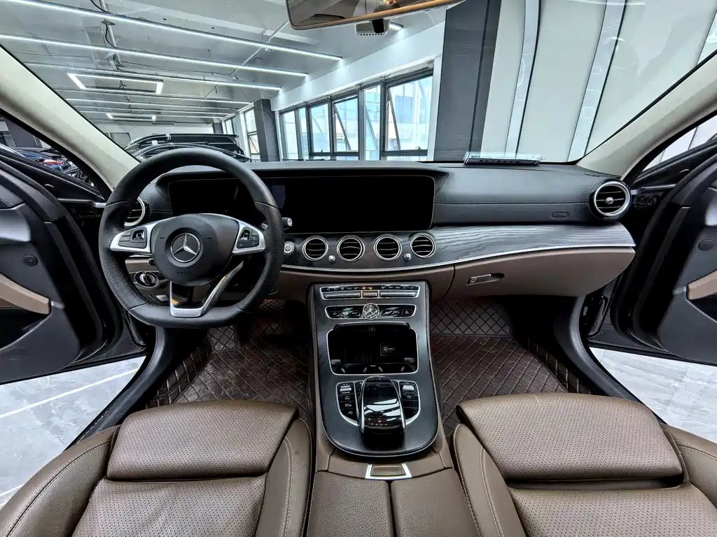 Mercedes-Benz E-Class 2016 E 200 L Sport