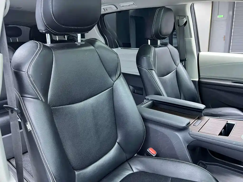 Sienna 2023 2.5L HEV Comfort Edition