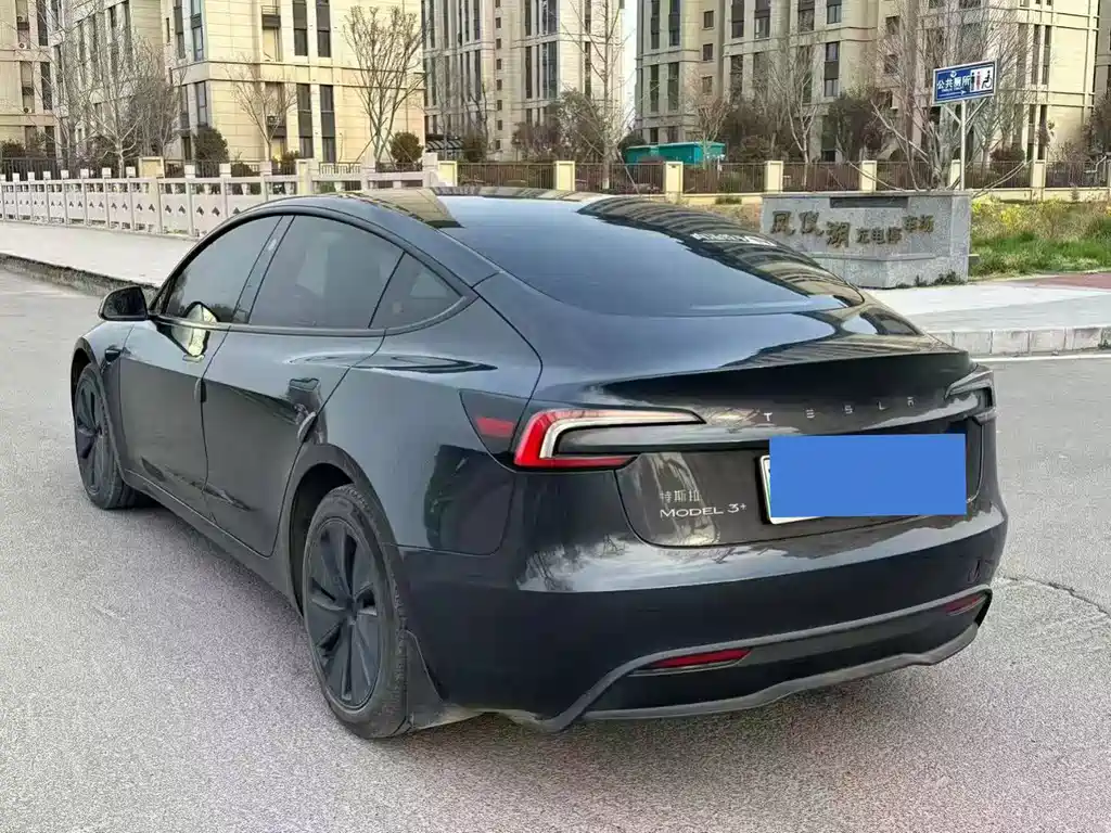 Tesla Model 3 Long Range AWD 2023