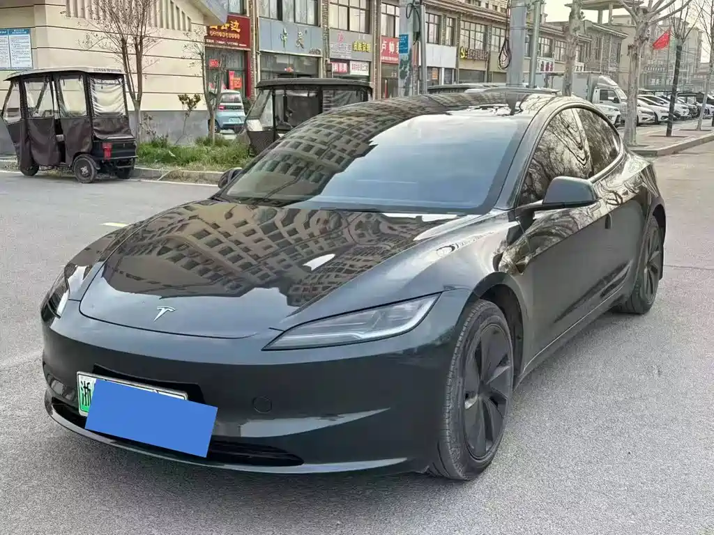Tesla Model 3 Long Range AWD 2023