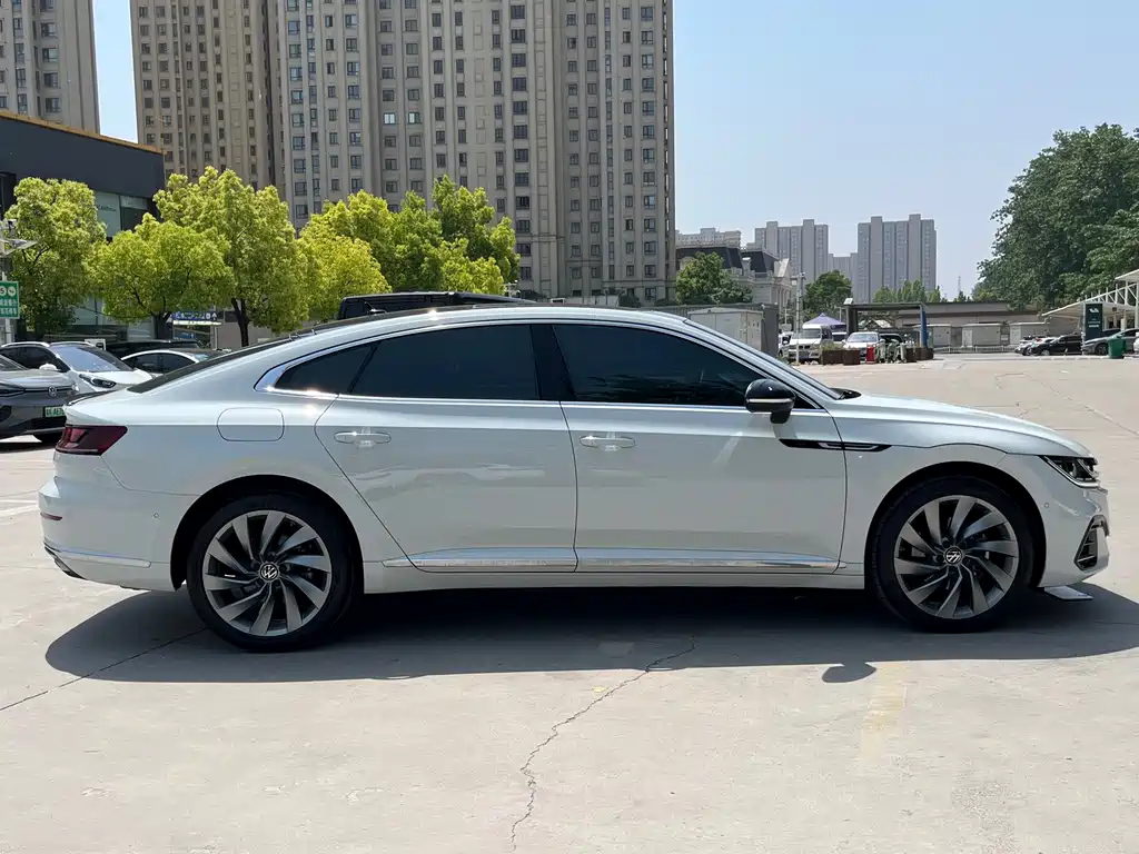 FAW-Volkswagen CC 2024 380TSI Duomu Zhongxiang Edition