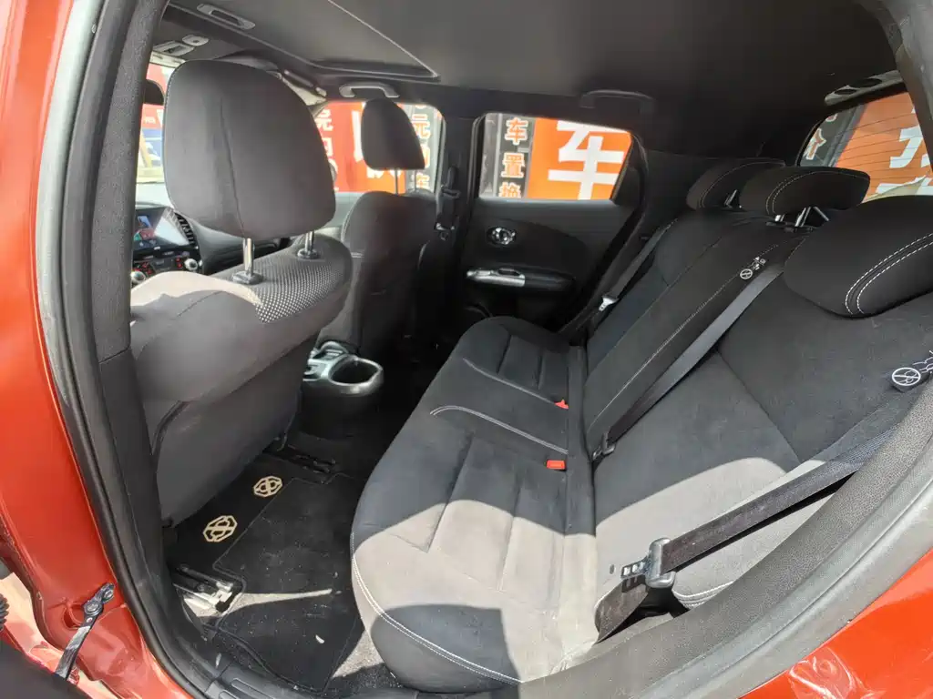 Infiniti ESQ 2014 1.6L