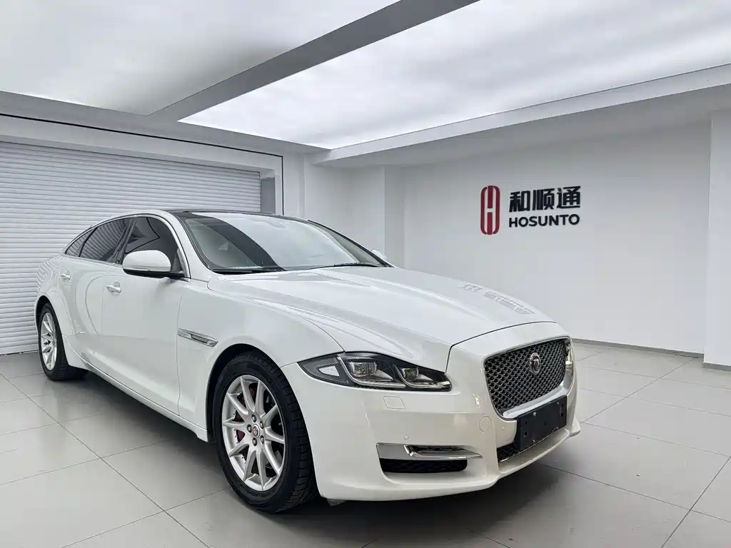 Jaguar XJ 2016 XJL 2.0T RWD Elegant Business Edition