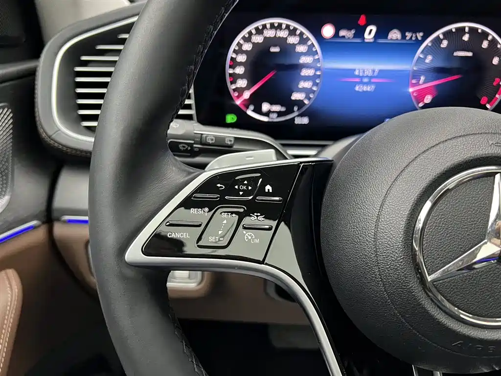 Mercedes-Benz GLE 450 4MATIC Luxury 2024