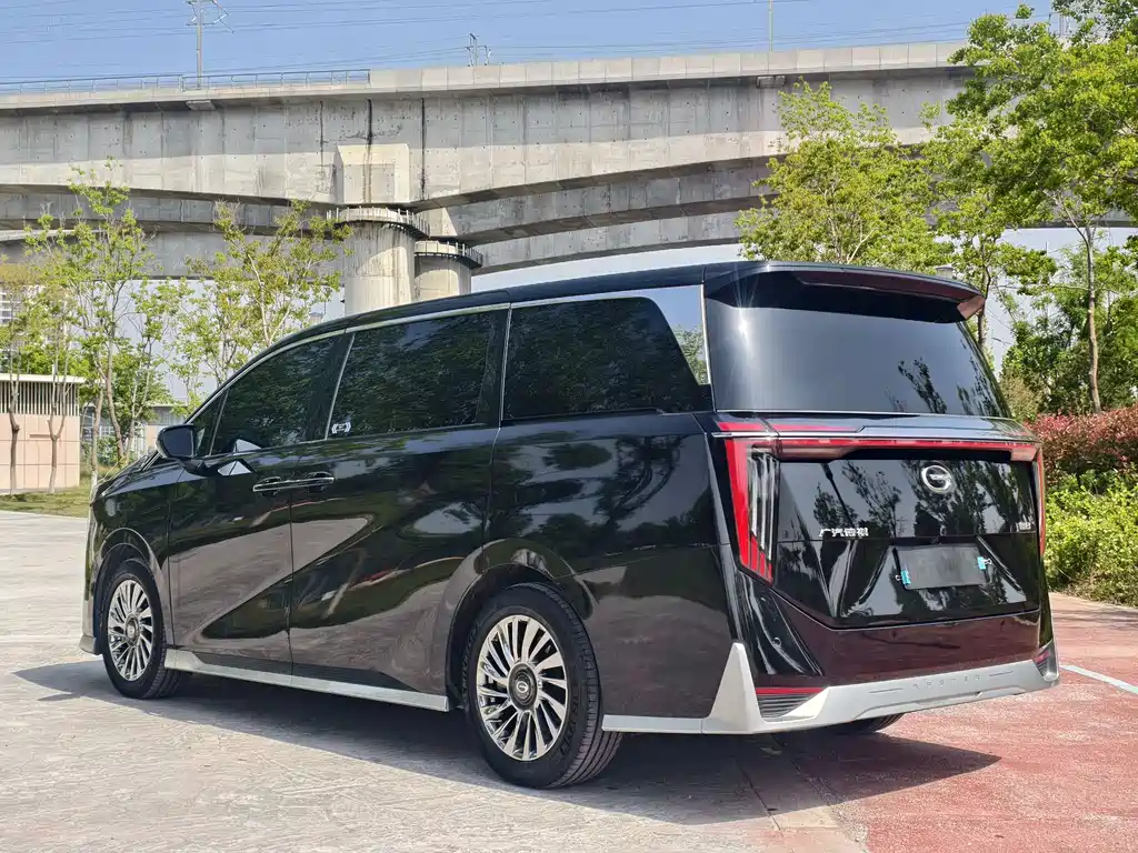 GAC Trumpchi M8 2024 Grandmaster Series 400T Supreme Edition