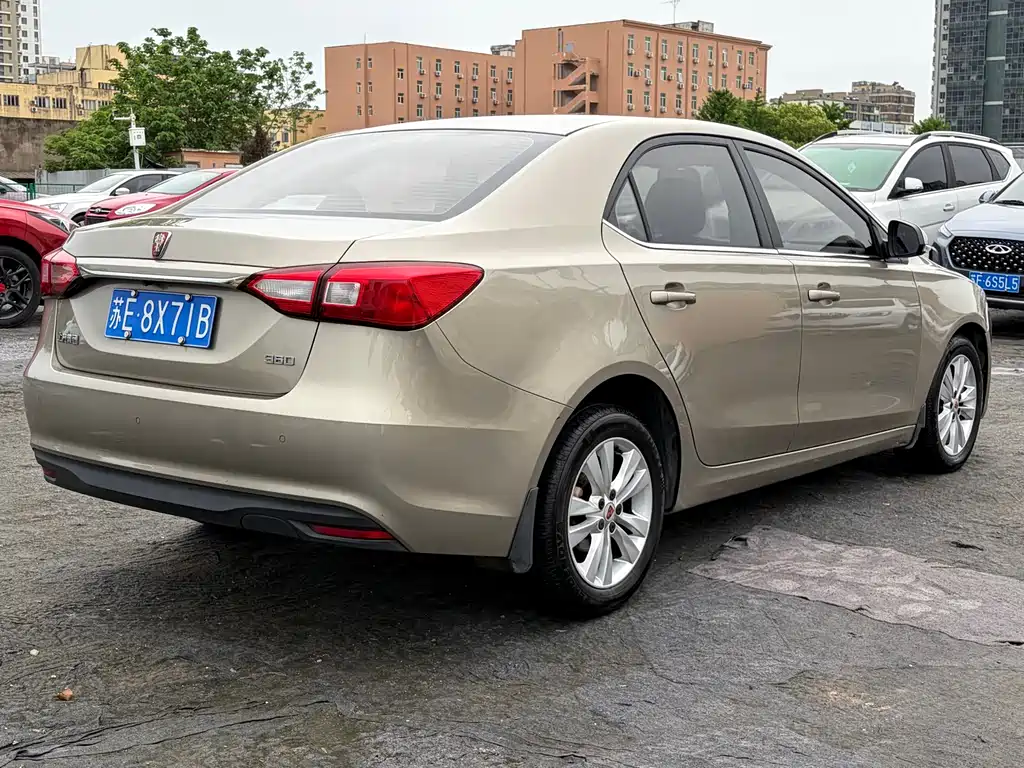 Roewe 360 2015 1.5L Automatic Luxury Edition