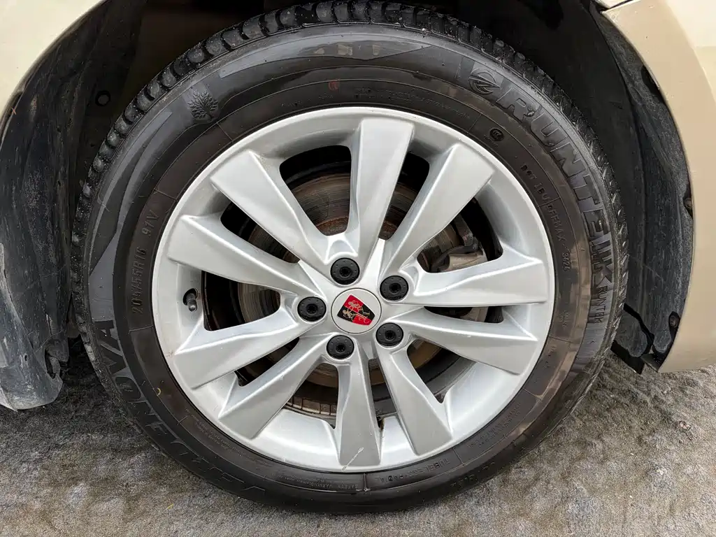 Roewe 360 2015 1.5L Automatic Luxury Edition