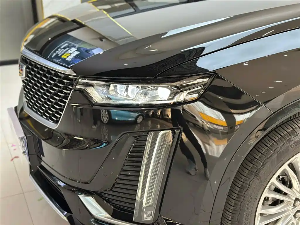 Cadillac XT6 2025 2.0T AWD 6-Seater Luxury Executive Classic Edition