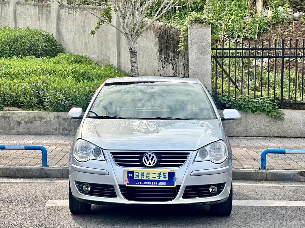 Volkswagen Polo 2007 Sedan 1.4L Automatic Fashion Edition