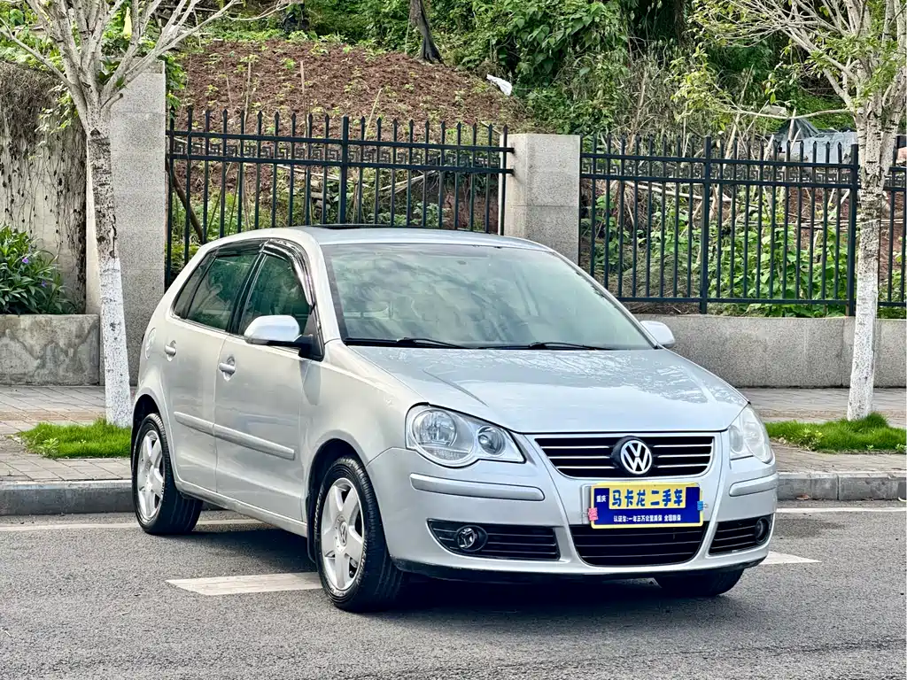 Volkswagen Polo 2007 Sedan 1.4L Automatic Fashion Edition