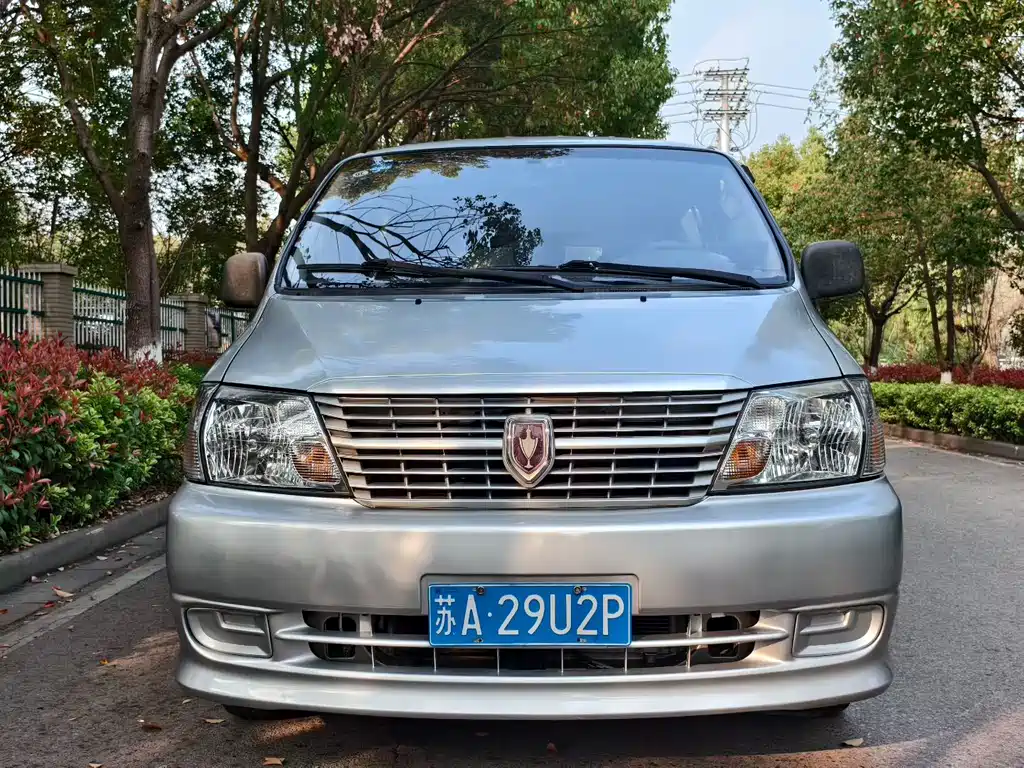 Jinbei Granse 2016 2.0L Express Utility Edition