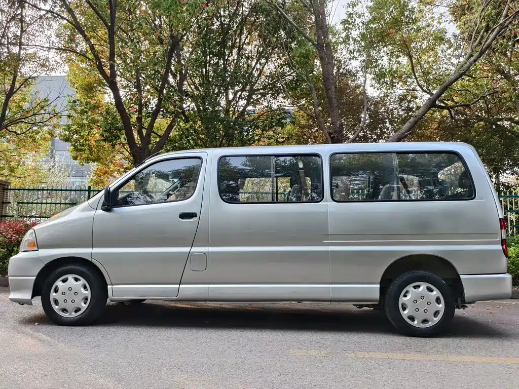 Jinbei Granse 2016 2.0L Express Utility Edition