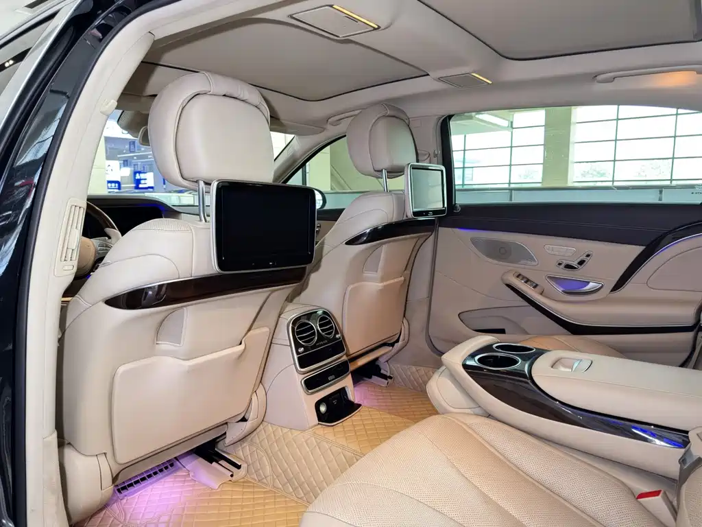 2015 Mercedes-Maybach S 400 4MATIC