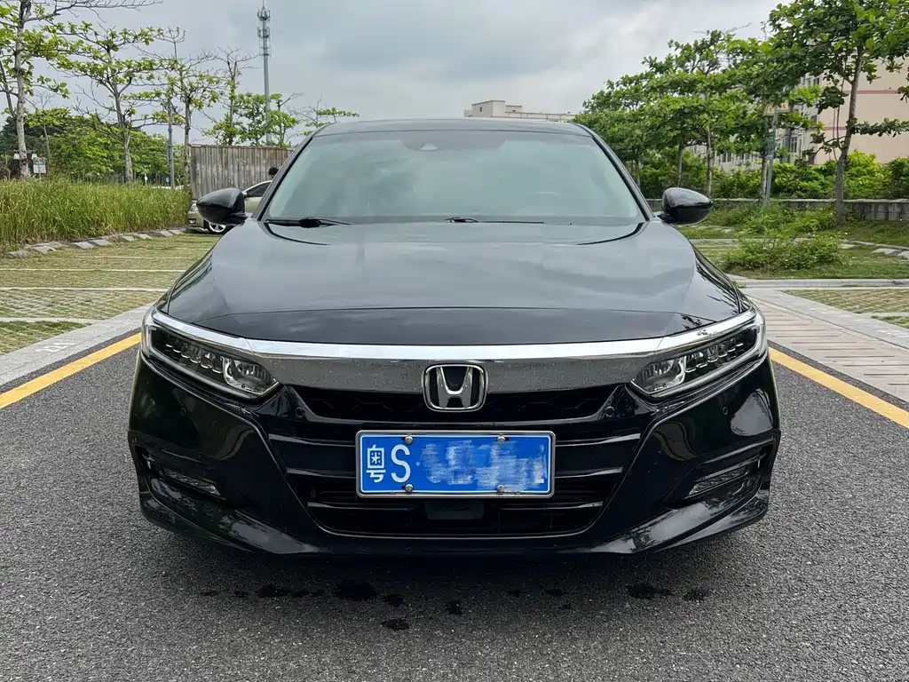 Honda Accord 2018 260TURBO Luxury Edition China V
