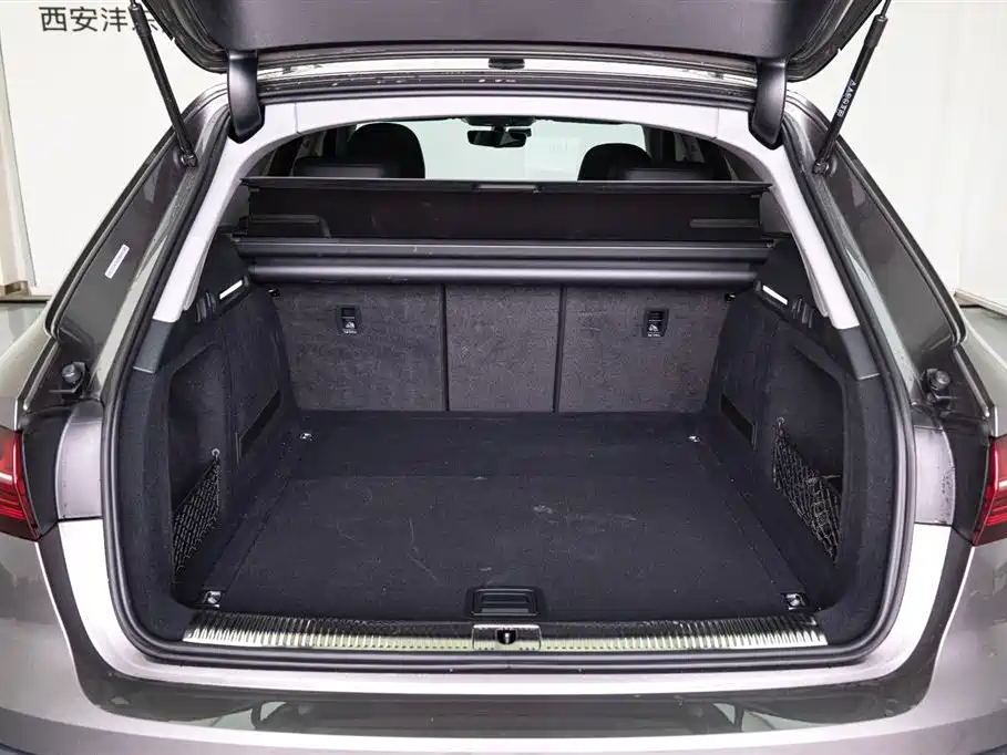 Audi A4 allroad quattro 2021