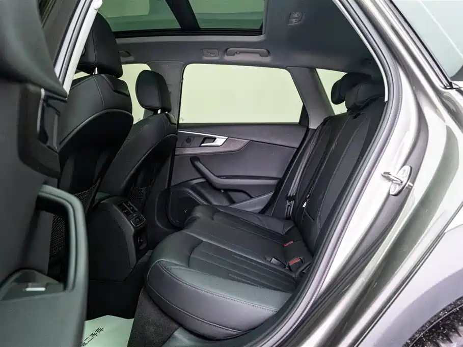 Audi A4 allroad quattro 2021