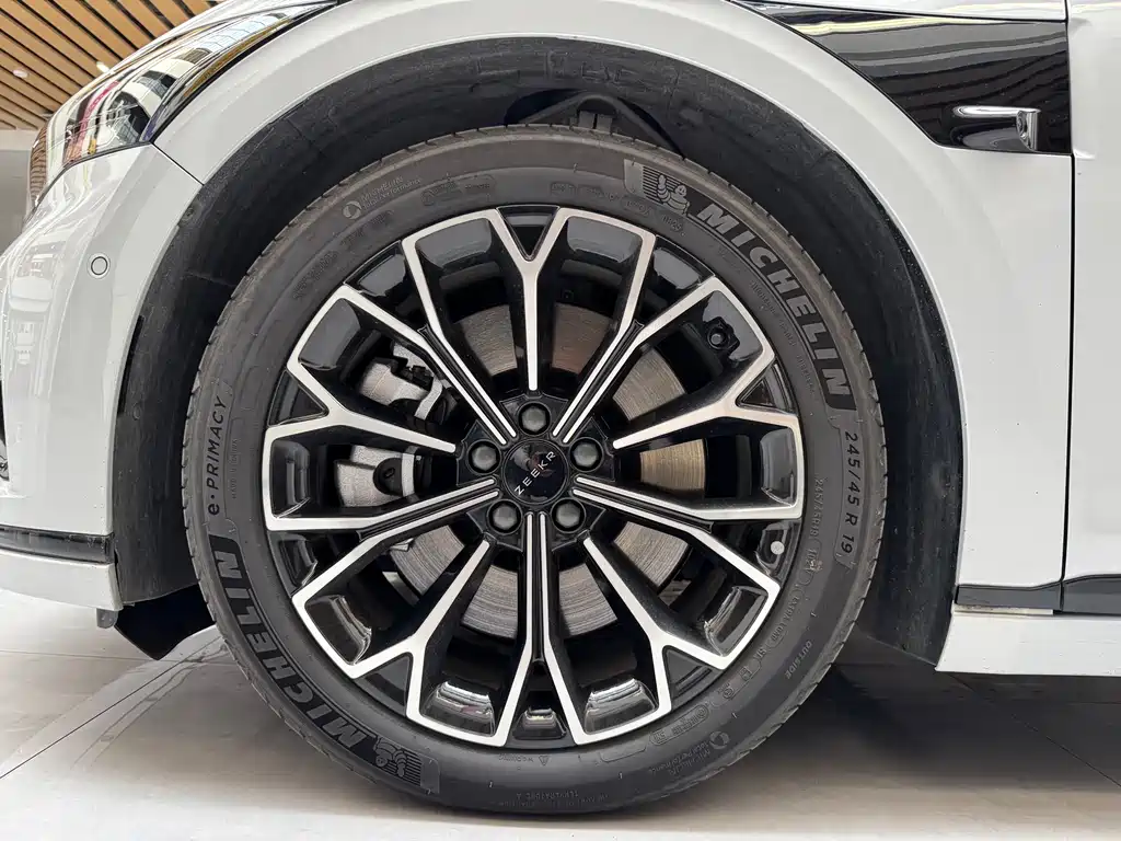 Zeekr 007GT 2025 AWD Intelligent Driving Edition 75kWh