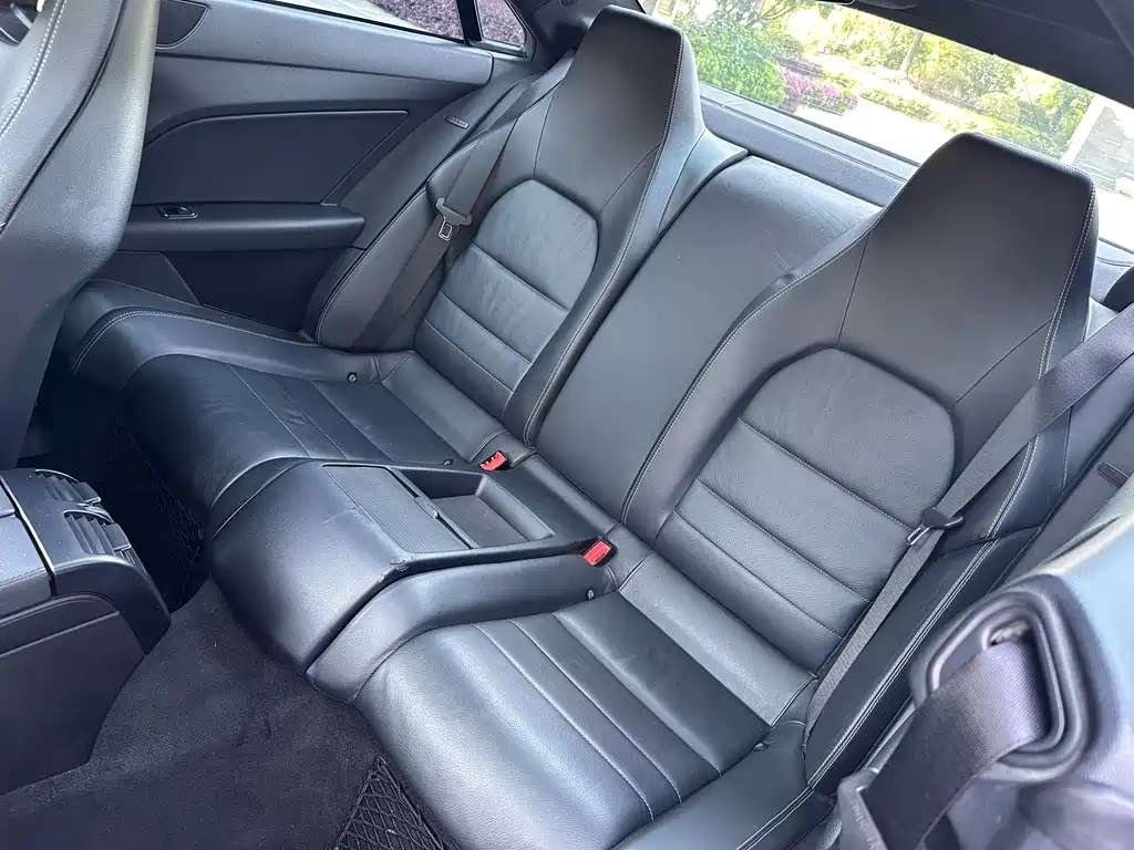 Mercedes-Benz E-Class (Import) 2011 E 260 CGI Coupe
