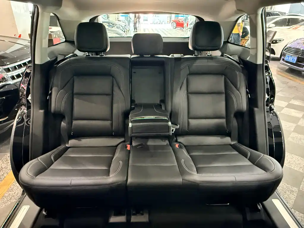 Lincoln Nautilus 2025 2.0T AWD Zunyi Edition
