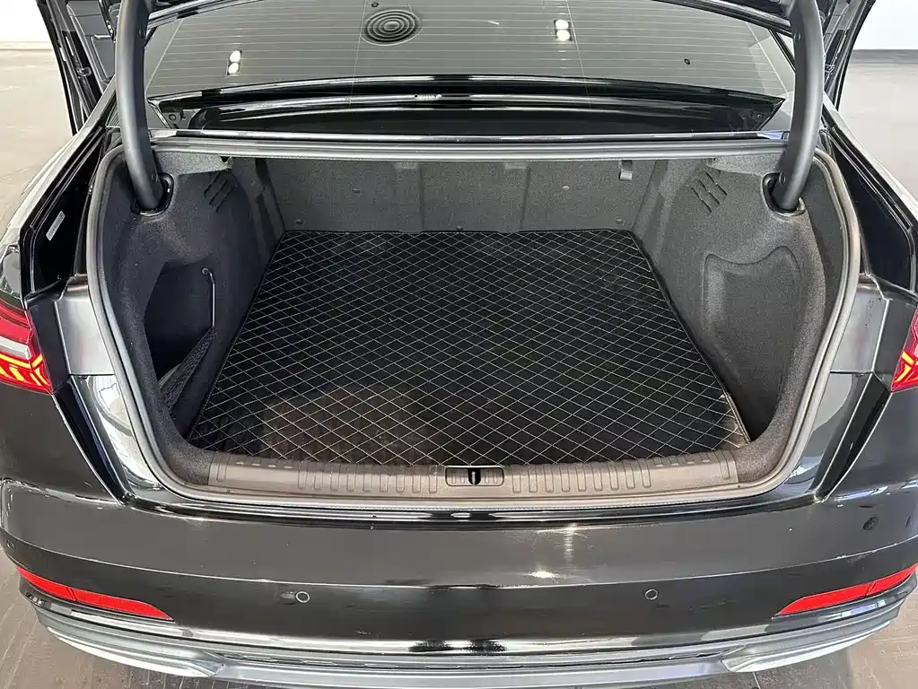 Audi A6L 2022 45 TFSI Premium Dynamic Edition