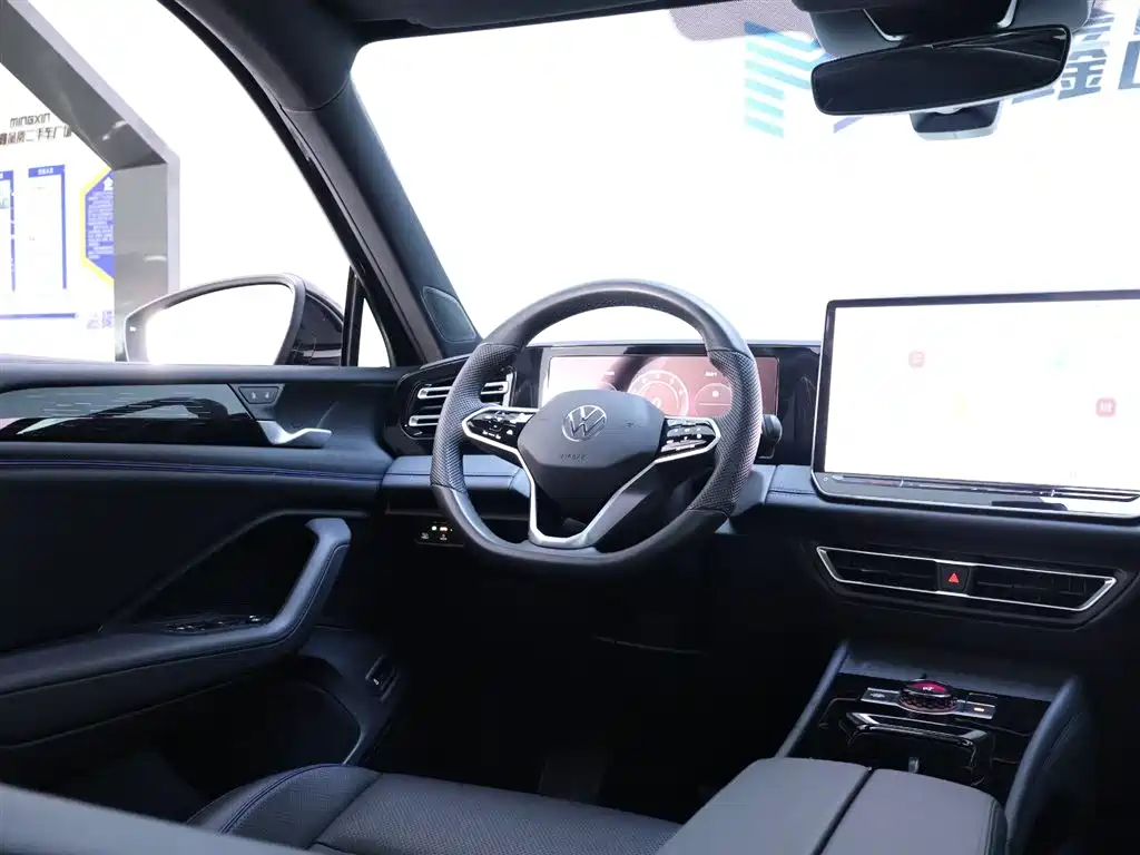Volkswagen Tiguan L 2024 PRO 330TSI FWD Zhiling Edition