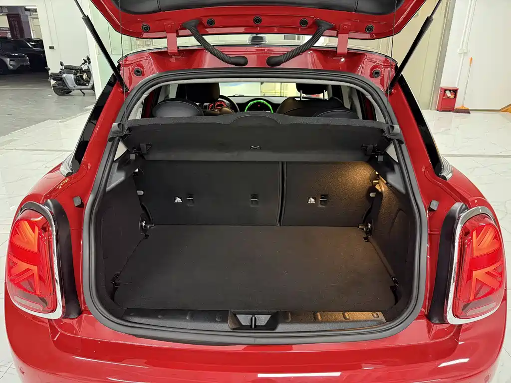 MINI Cooper 2019 1.5T Artist 5-Door