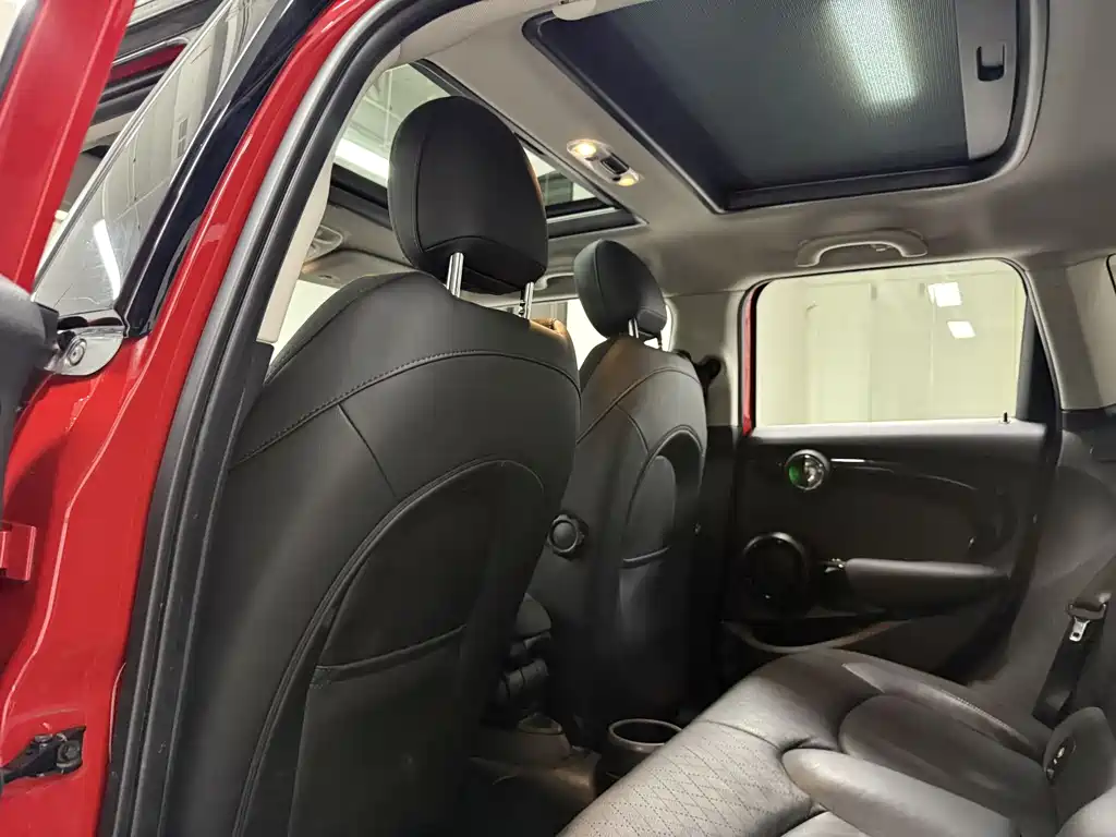 MINI Cooper 2019 1.5T Artist 5-Door
