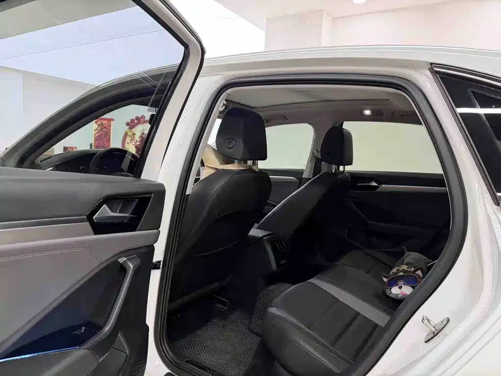 Volkswagen Sagitar 2021 280TSI DSG Beyond Edition