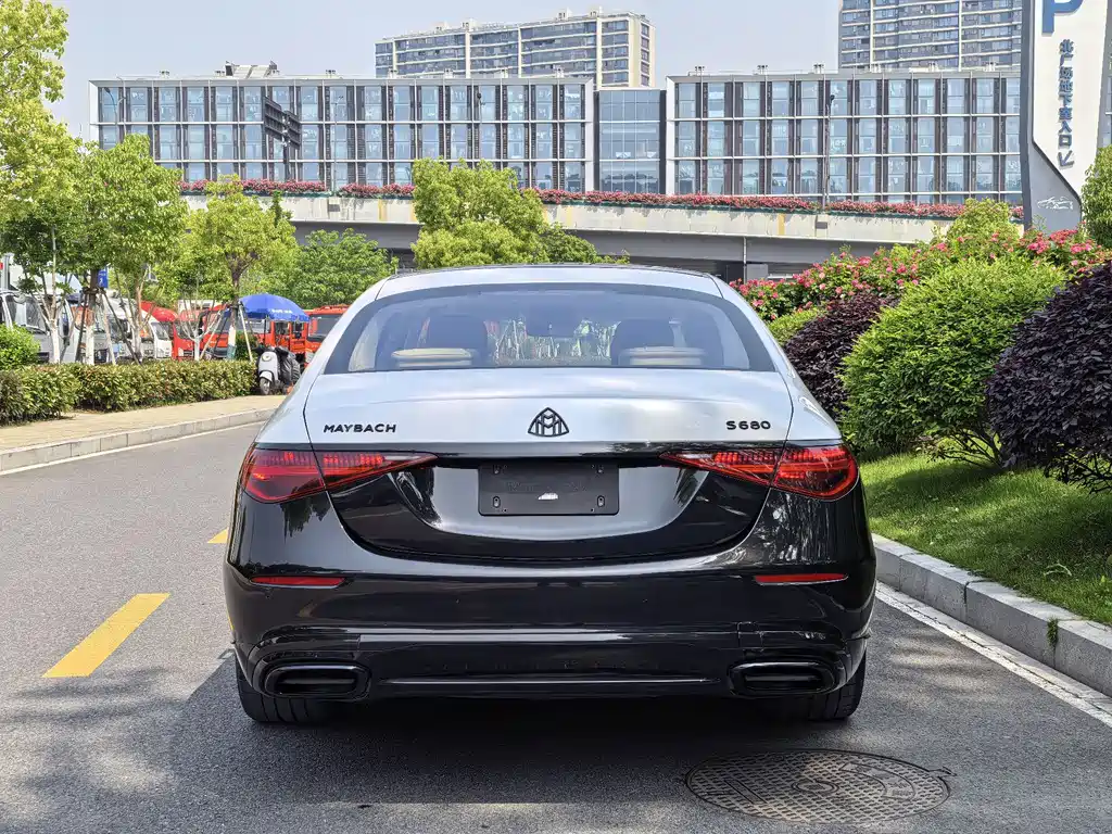 Mercedes-Maybach S 680 4MATIC