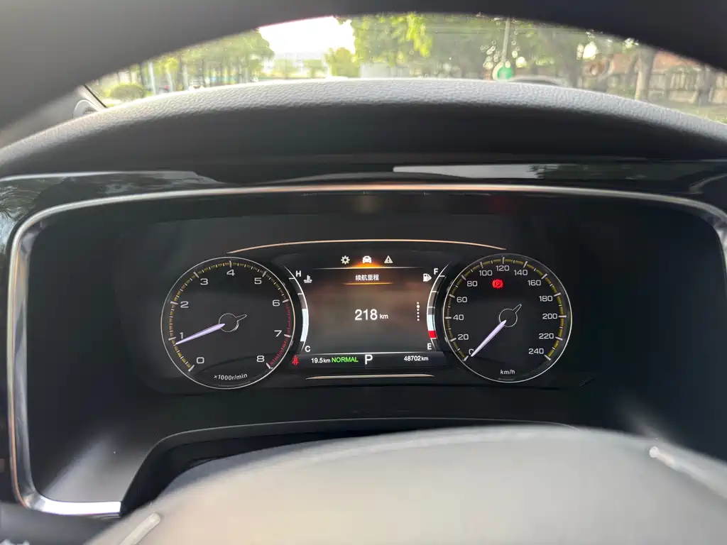 GAC Trumpchi M8 2023 Lingxiu Series 390T Luxury Edition