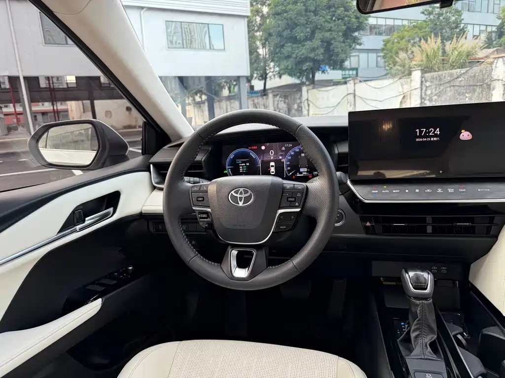 Camry 2026 Hybrid 2.0HG Premium Edition