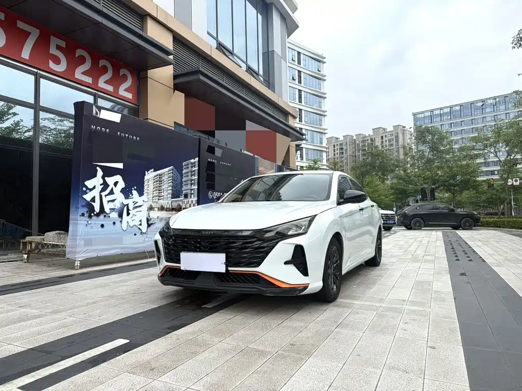 Dongfeng Yixuan 2023 1.5L Automatic Glory Edition