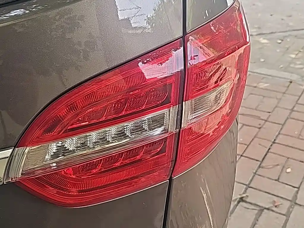 Buick GL8 2017 25S Comfort Edition China V