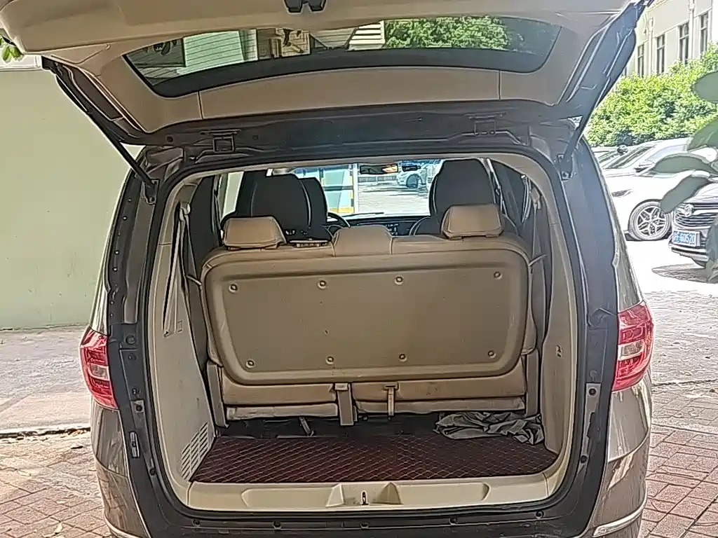Buick GL8 2017 25S Comfort Edition China V