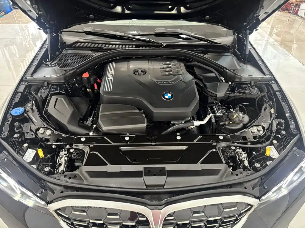 BMW 3 Series 2025 325Li M Sport Package